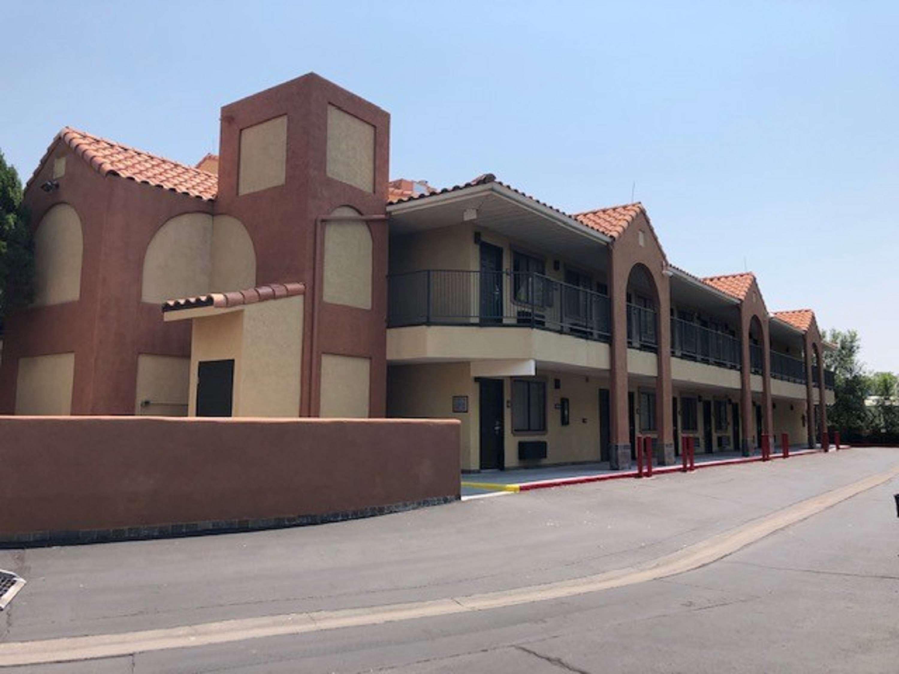 阿尔伯克基I40尤班克斯贝斯特韦斯特定留Plus酒店 外观 照片